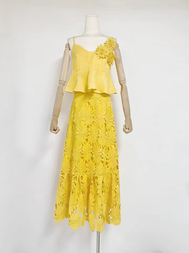 SUNLIT BLOSSOM SET