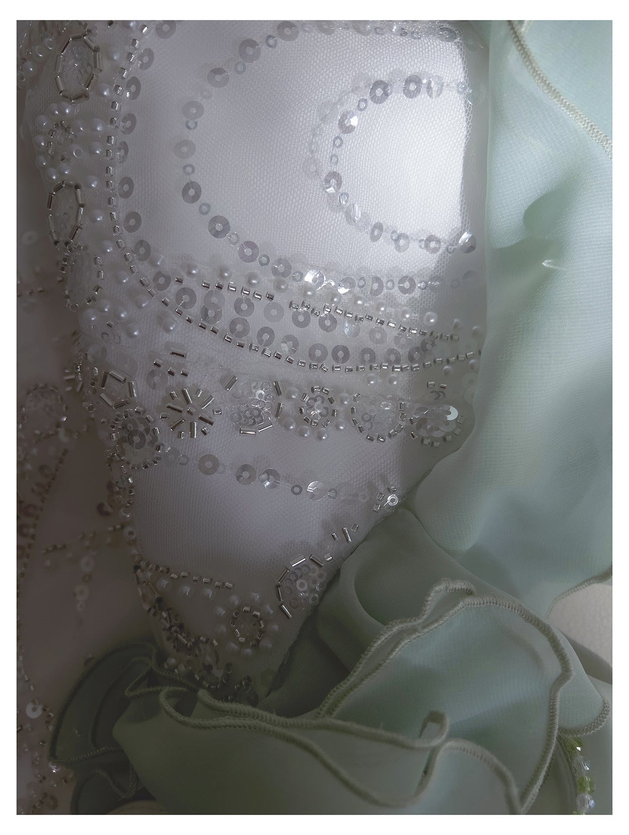 CELESTIA RUFFLE DRESS