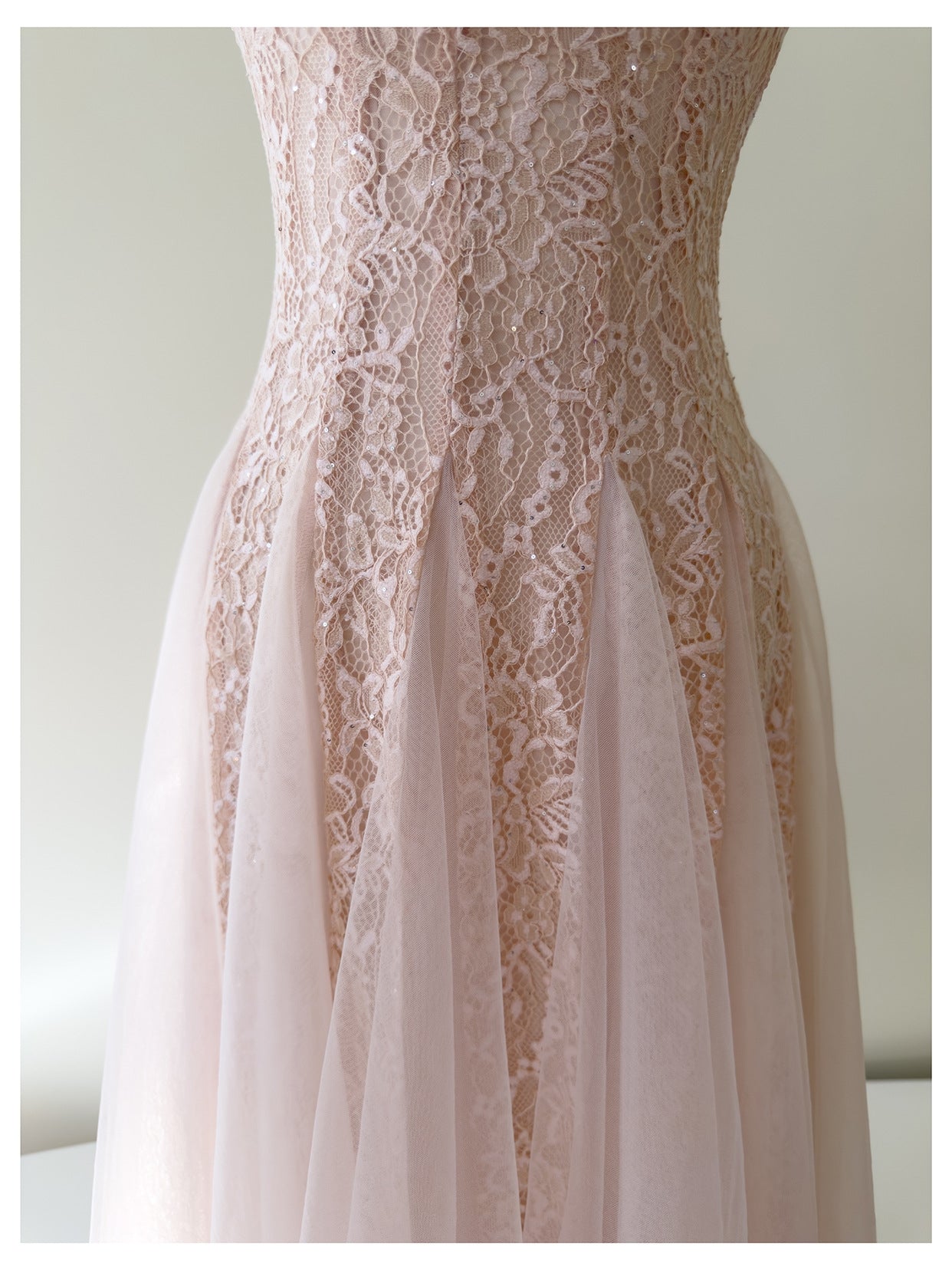 BLUSH ÉTOILE DRESS