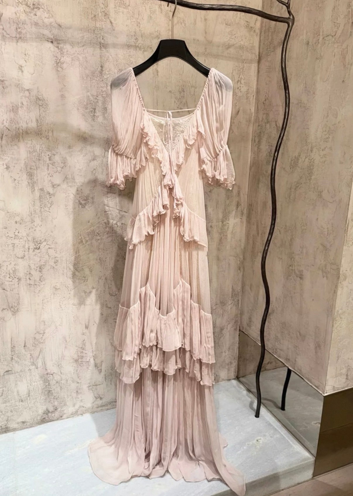 LOVE ME SLOWLY MAXI DRESS