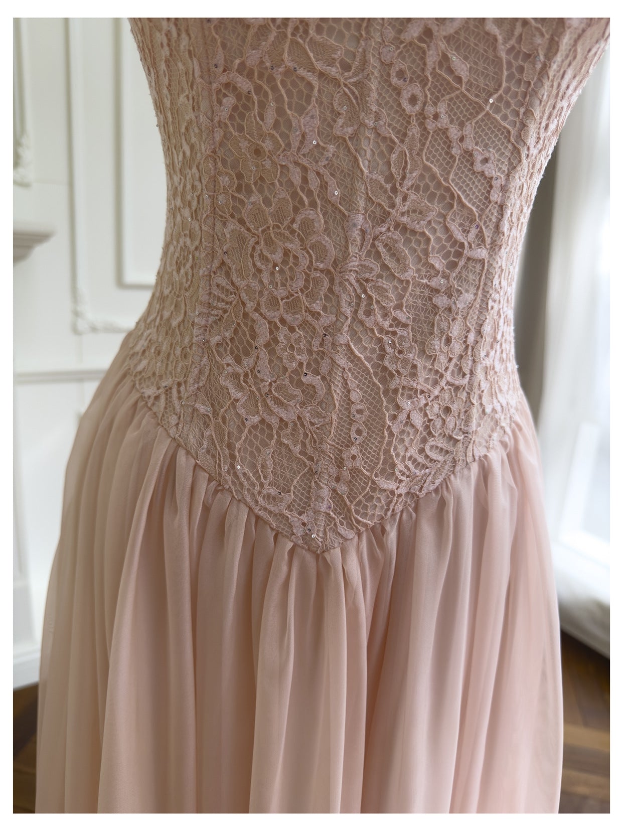 ROSALIE LACE DRESS