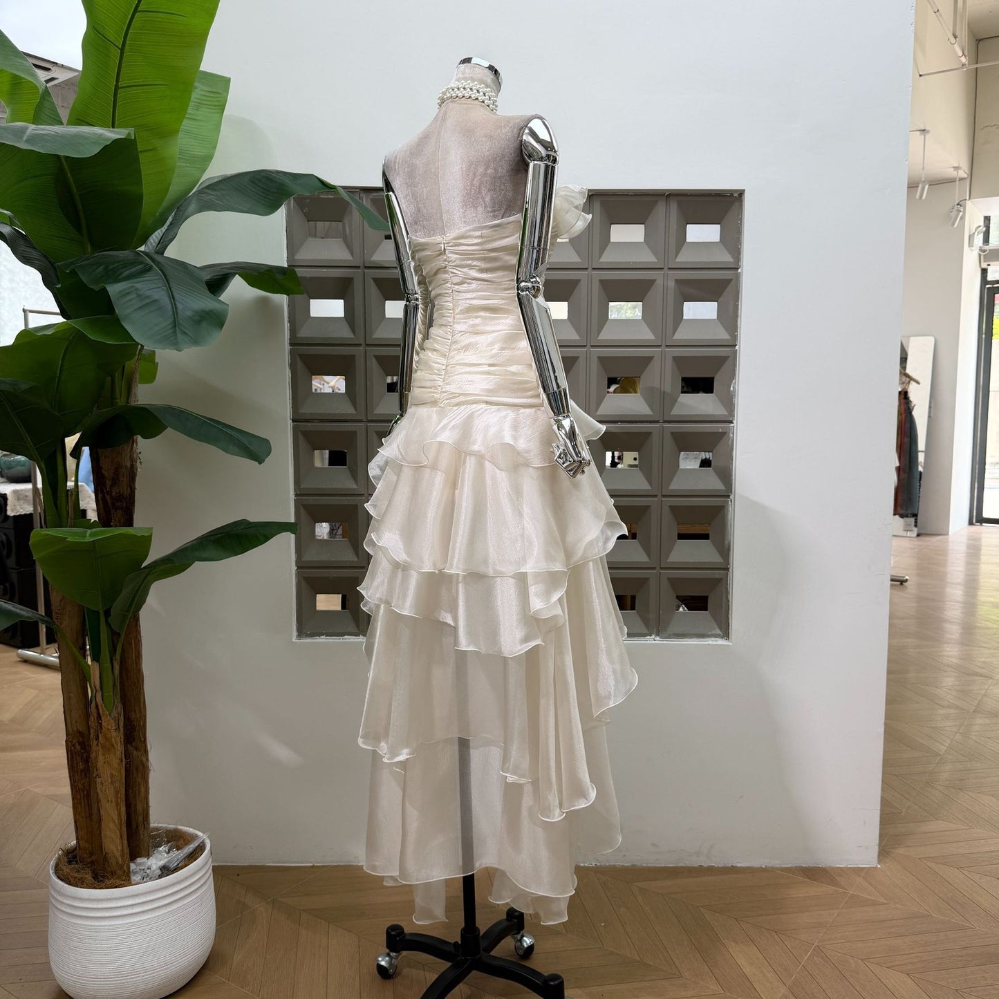 THE VERONA DRESS - IVORY