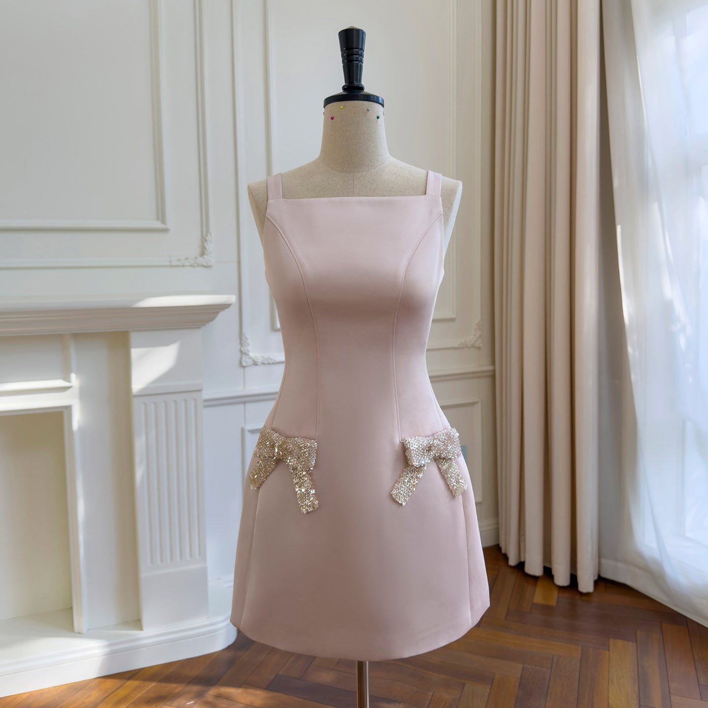 THE ELOISE MINI