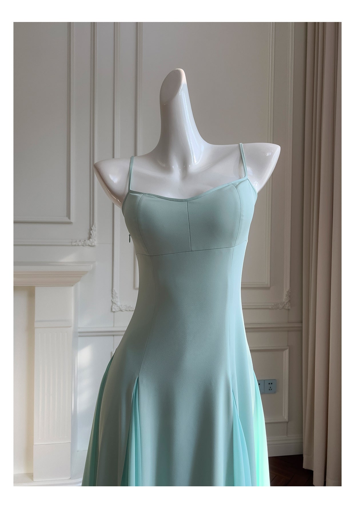 SOFT POWER DRESS - MINT
