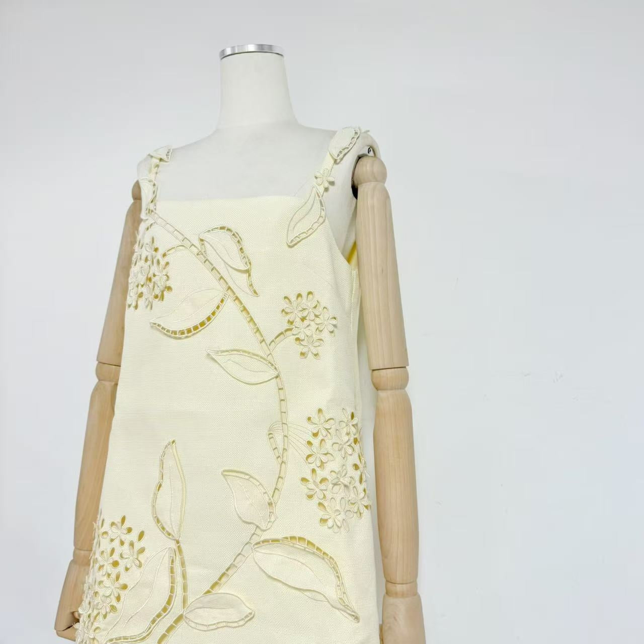 BOTANICAL MUSE DRESS - IVORY