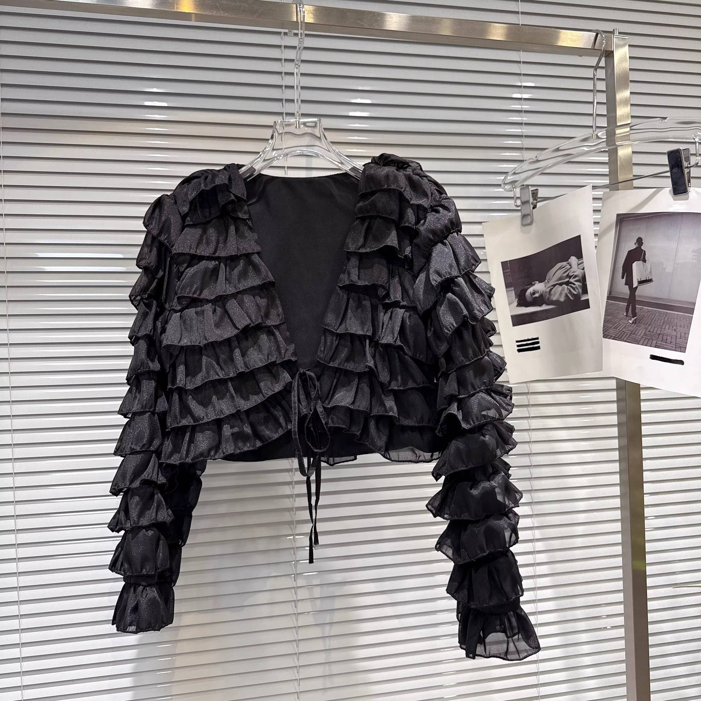 THE MONOCHROME MUSE SET - BLACK
