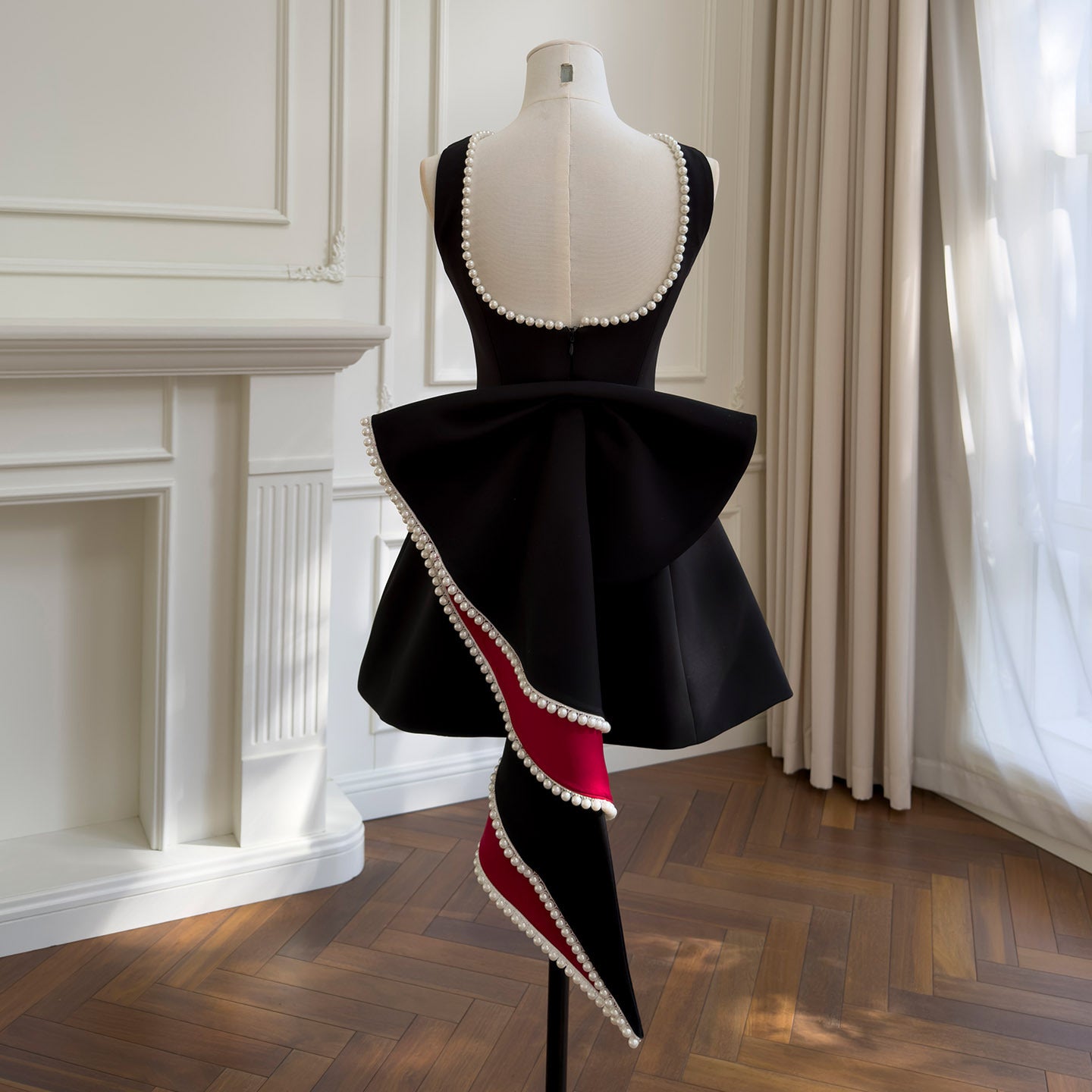 PEARL NOIR DRESS