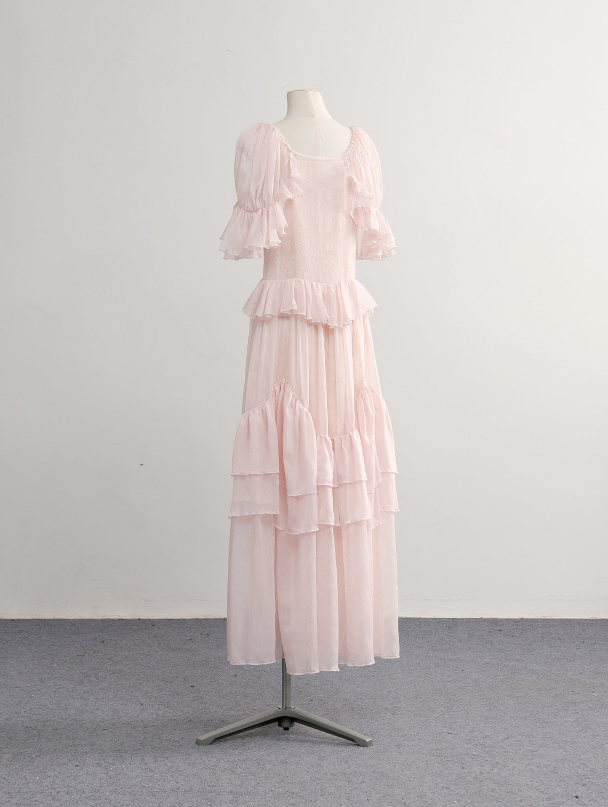 THE SERAPHINA LACE MAXI