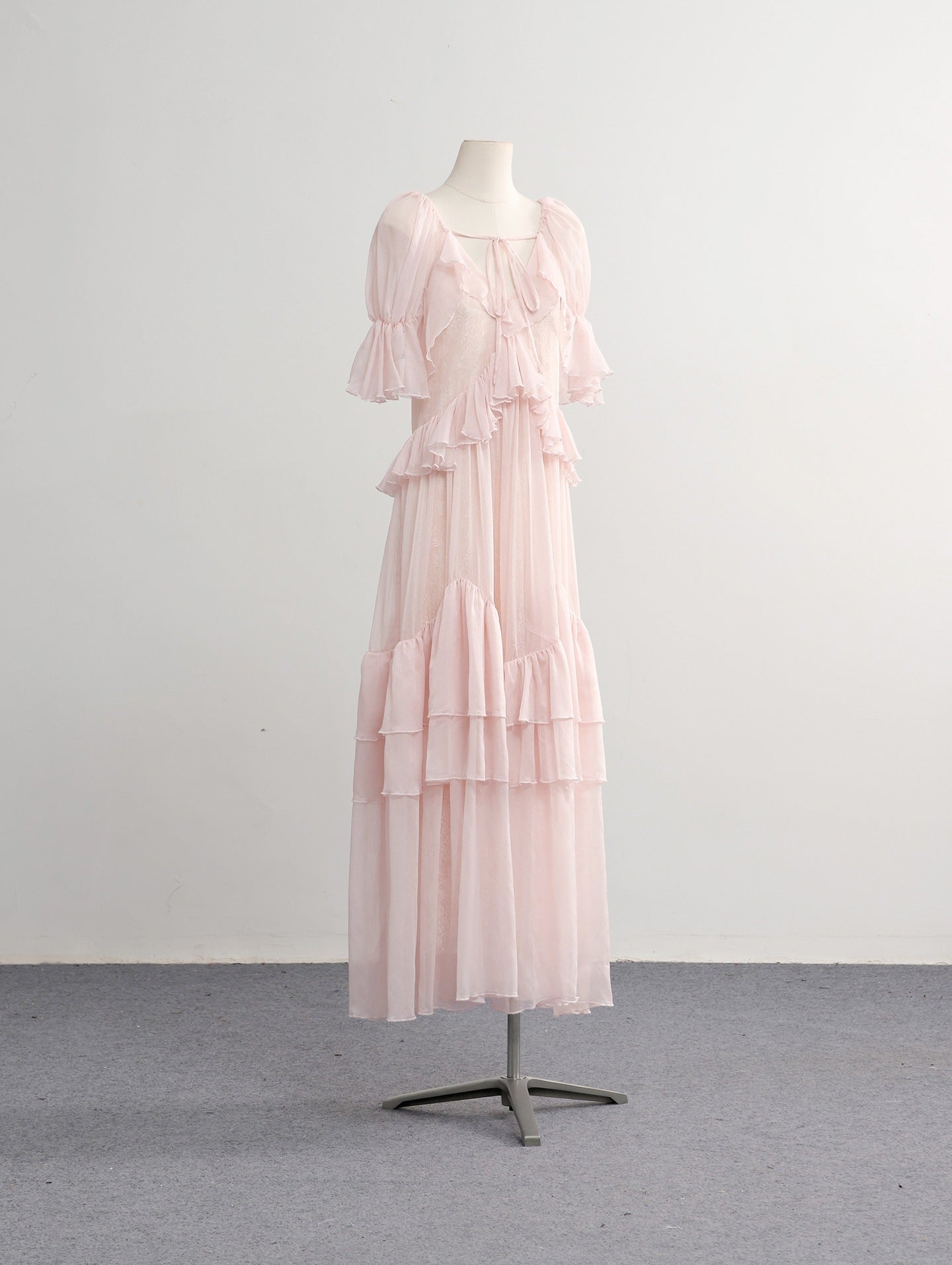 THE SERAPHINA LACE MAXI