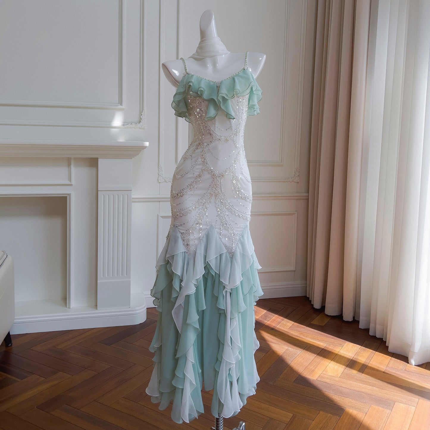 CELESTIA RUFFLE DRESS