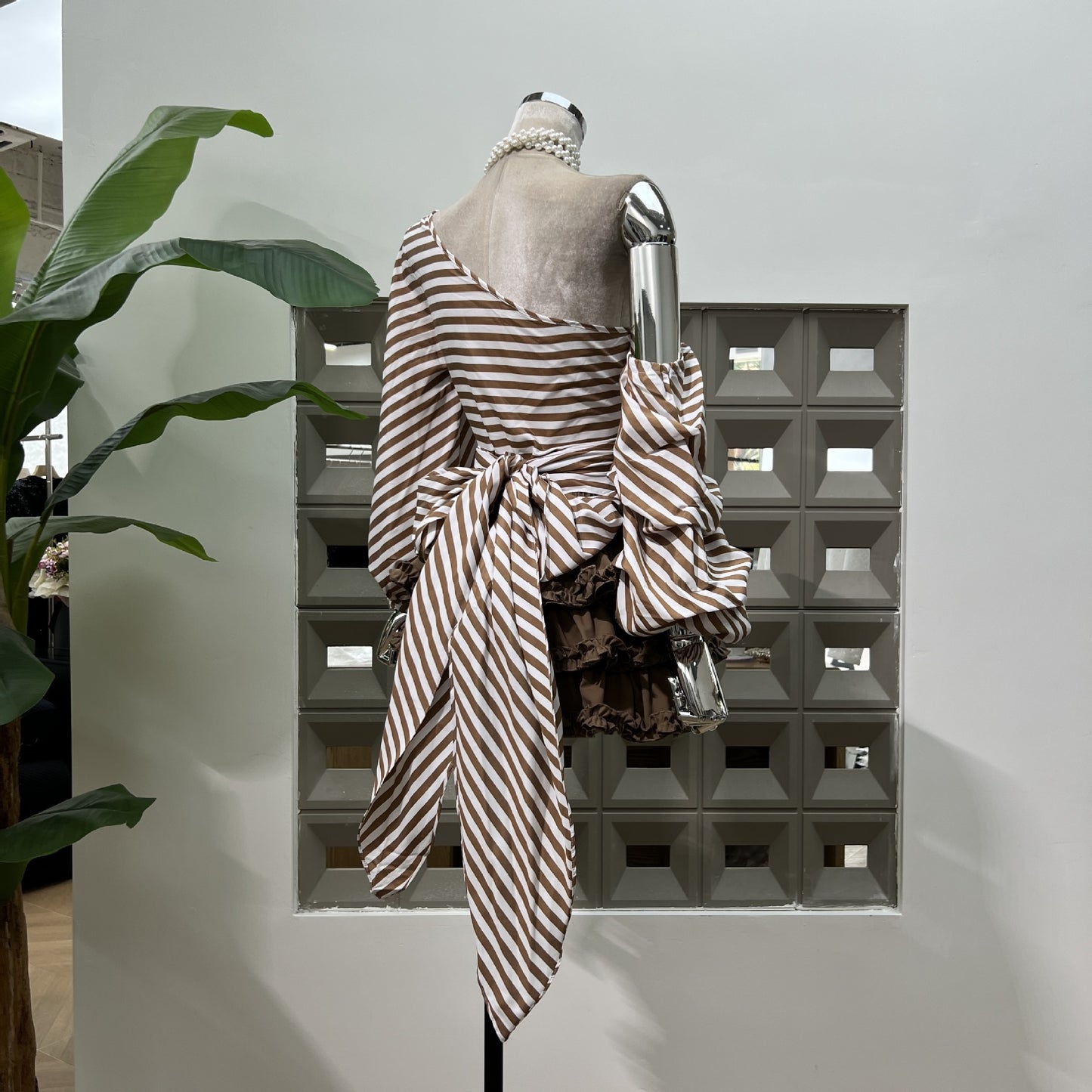 MONACO WRAP TOP