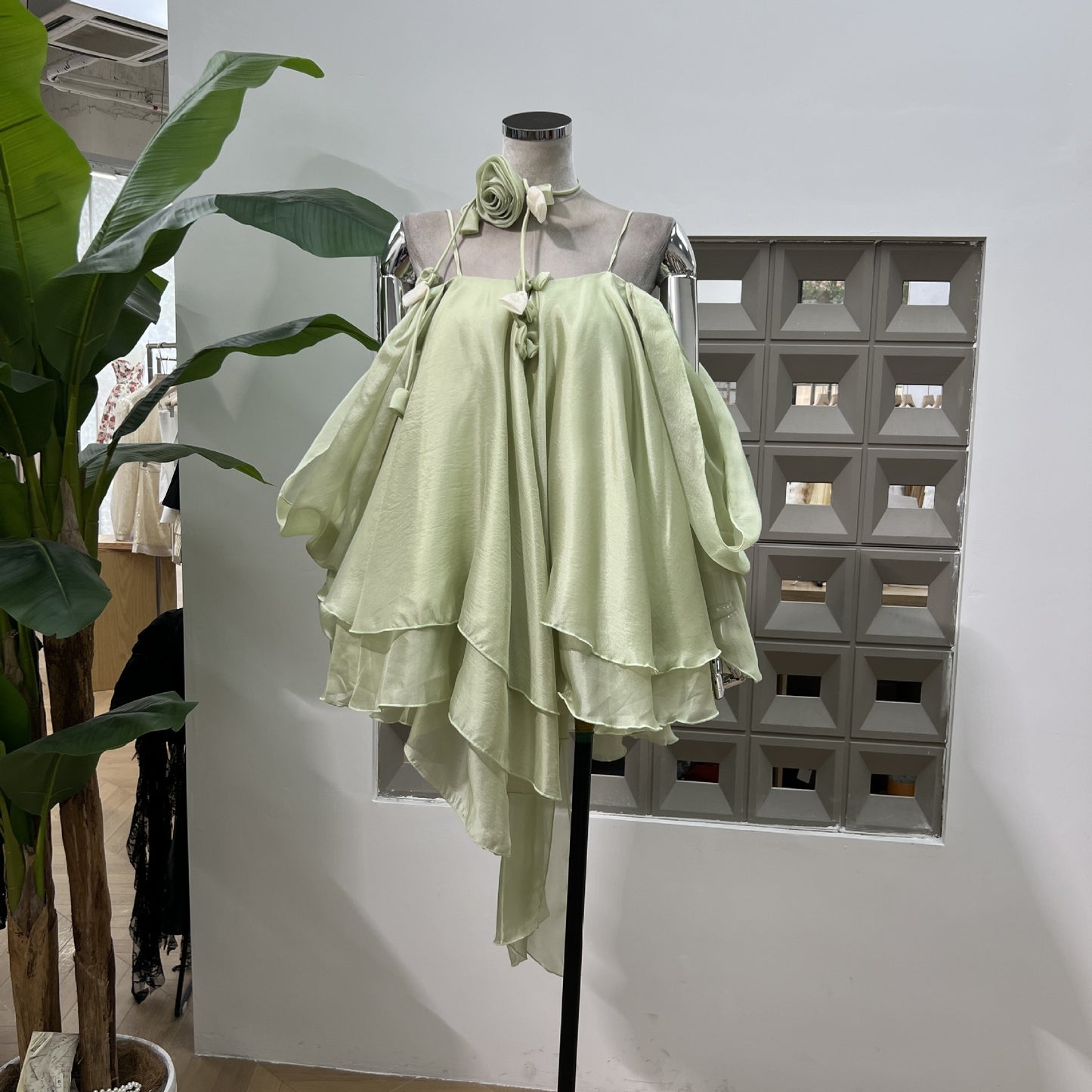 GARDEN ROMANCE MINI