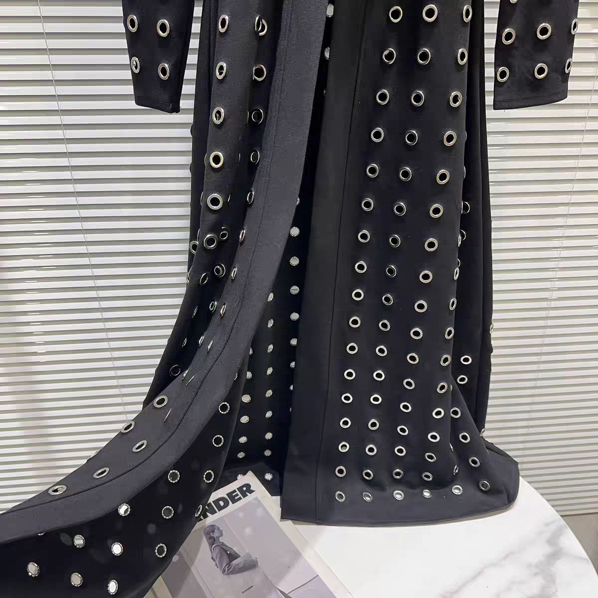 THE ONYX EYELET KIMONO