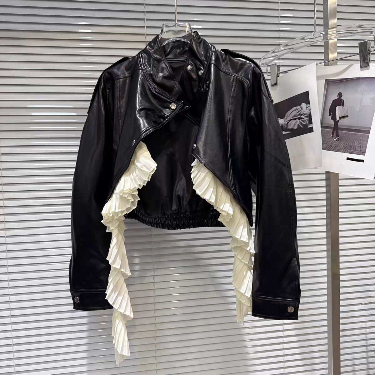 ÉLAN PLEATED LEATHER JACKET