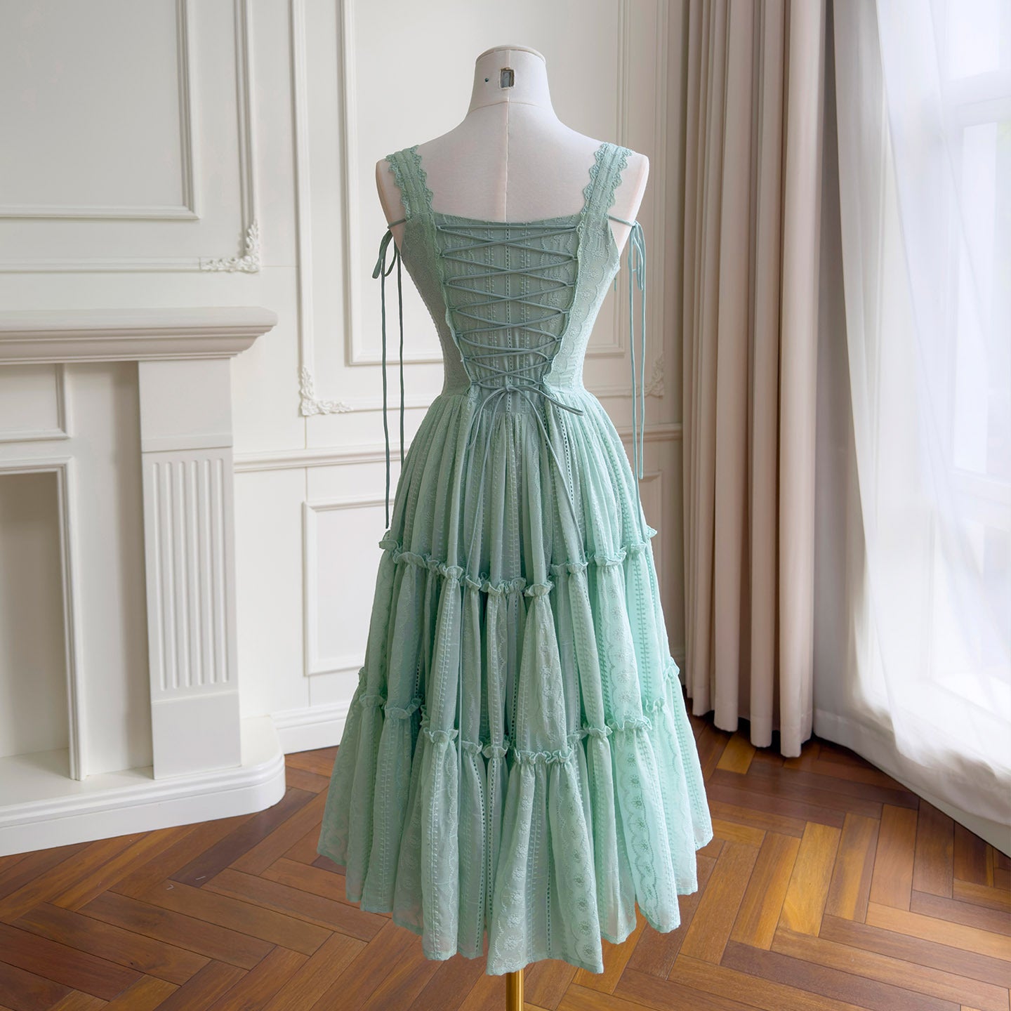MEADOW MUSE DRESS