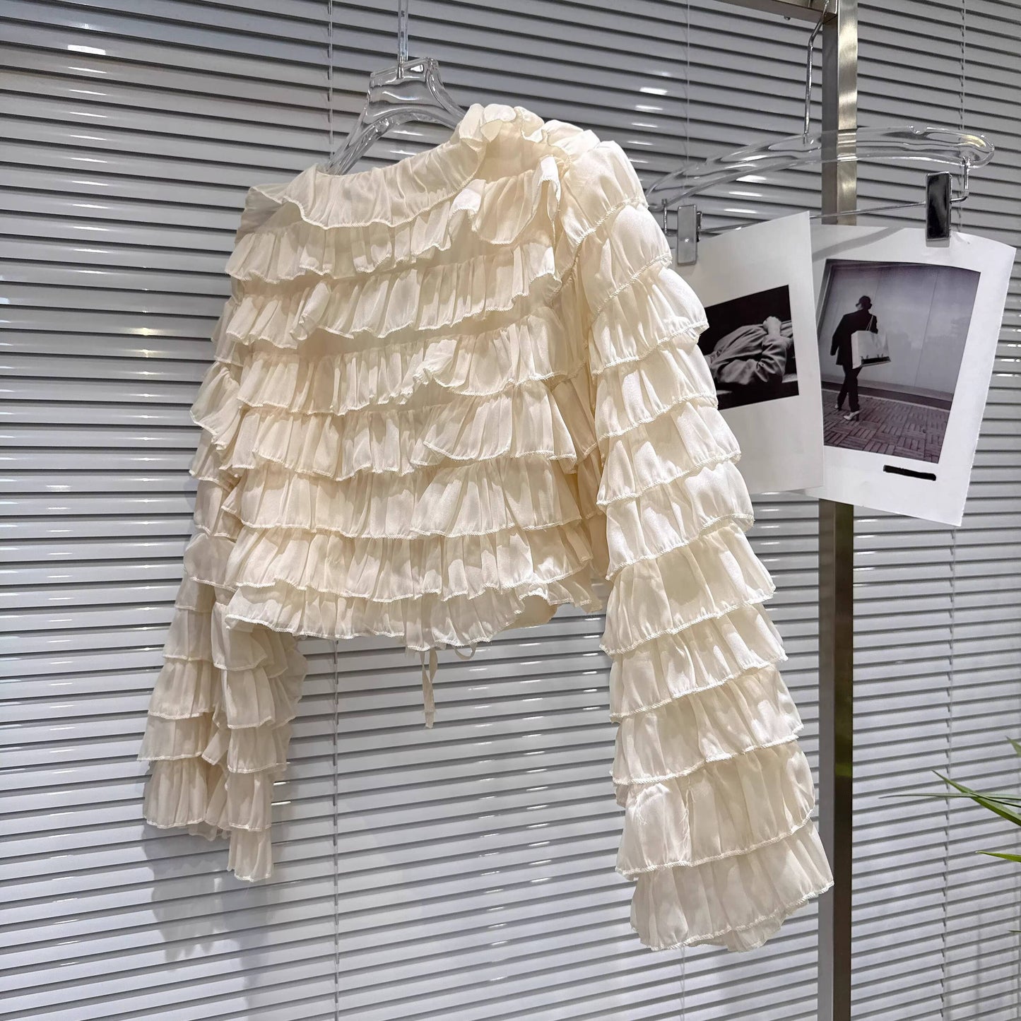 THE MONOCHROME MUSE SET - IVORY
