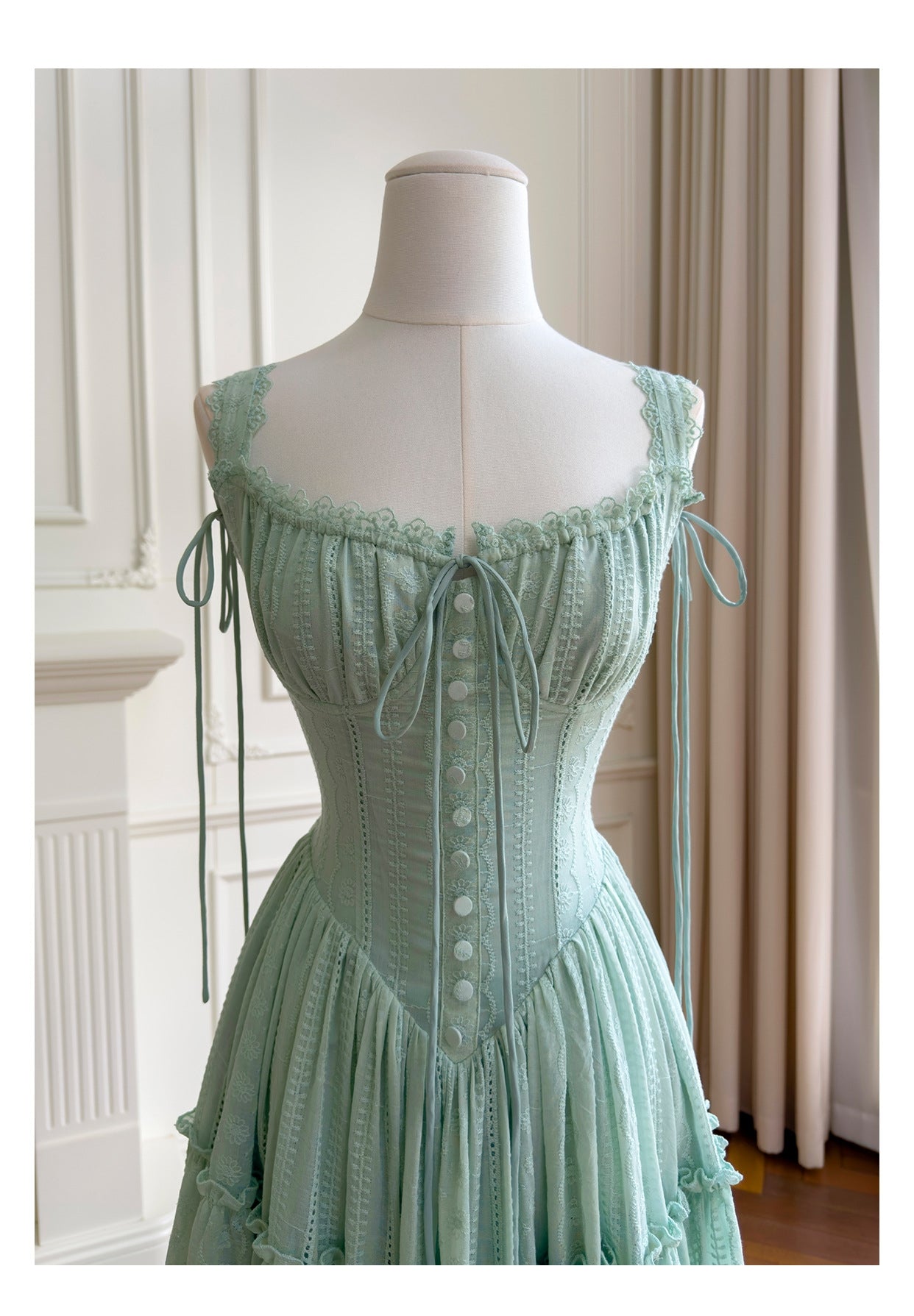 MEADOW MUSE DRESS