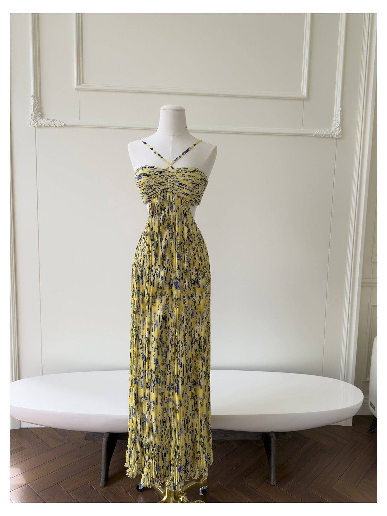 SUNSPELL DRESS