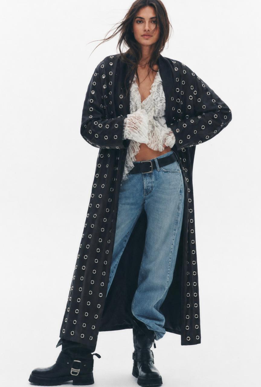 THE ONYX EYELET KIMONO