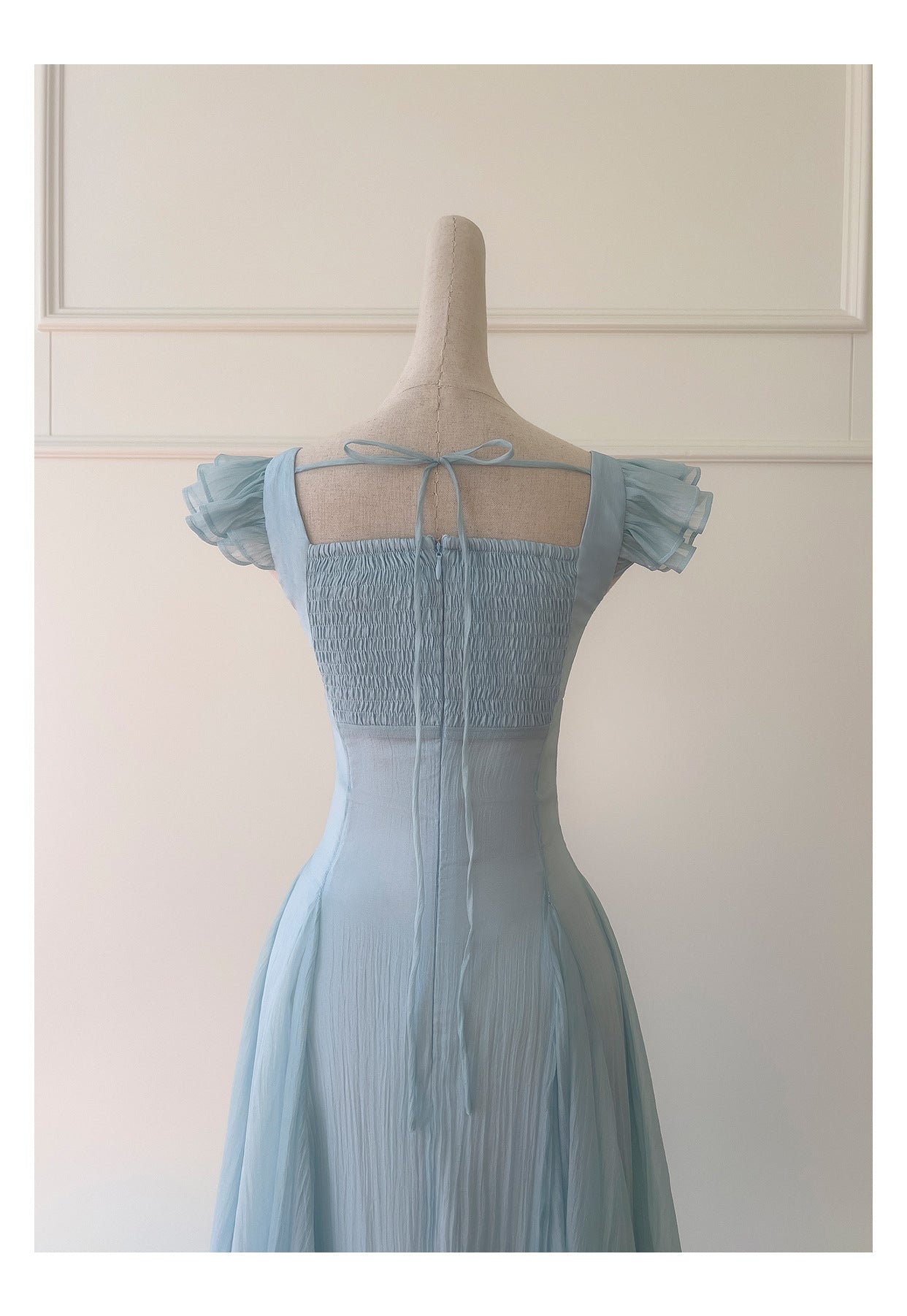 ISELLE DRESS - BLUE