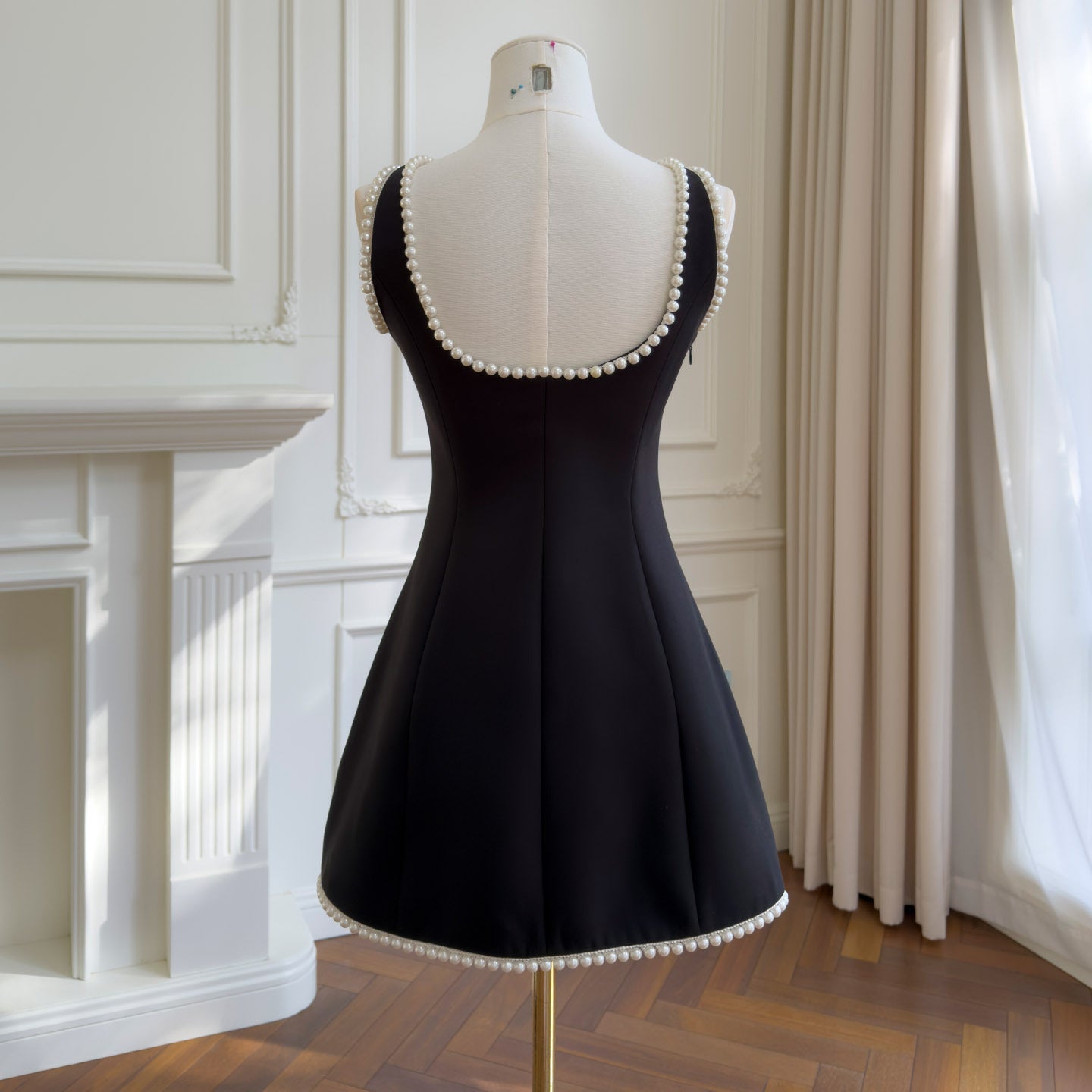PEARL ÉCLAT DRESS