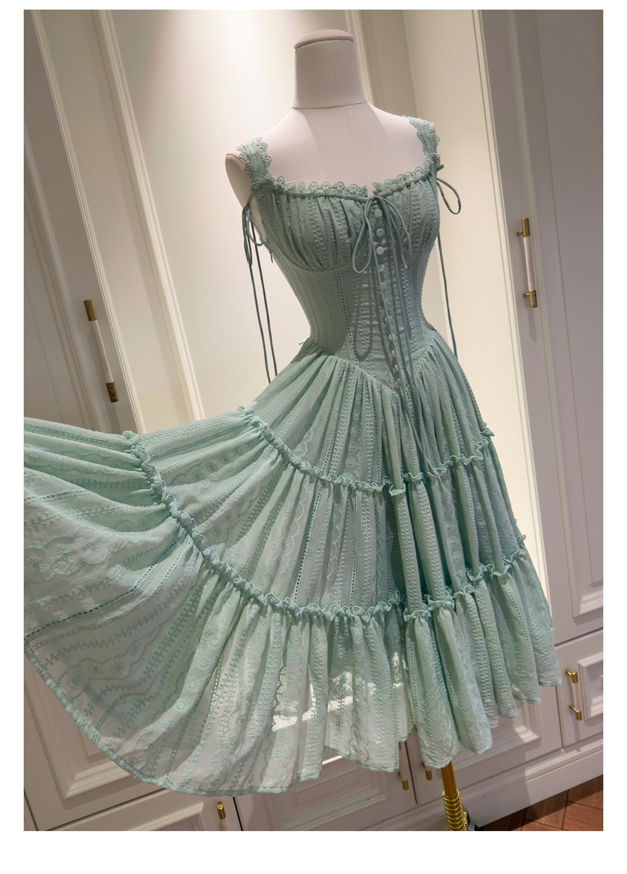MEADOW MUSE DRESS